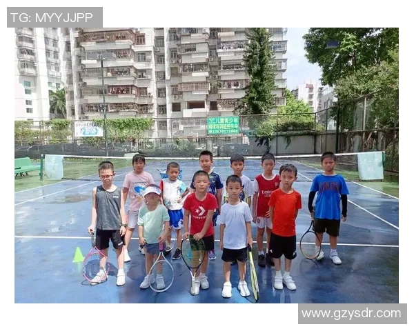 深圳网球队进攻策略揭秘：深度分析与战术演练